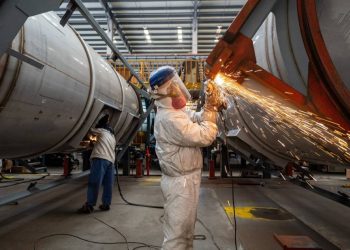 انكماش نشاط قطاع التصنيع في الصين خلال الشهر الماضي