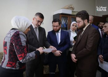 الأمانة العامة لرئاسة الجمهورية تطلع على واقع العمل في مؤسسة التأمينات الاجتماعية