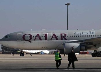 الخطوط القطرية تزود طائرات بوينغ 8-787 بخدمة ستارلينك