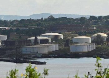 النفط يرتفع وسط مخاوف بشأن الإمدادات جراء تصاعد الاضطرابات في إيران