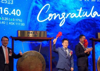 ملياردير بين عشية وضحاها.. قصة صعود ليو ديبينغ الخيالية