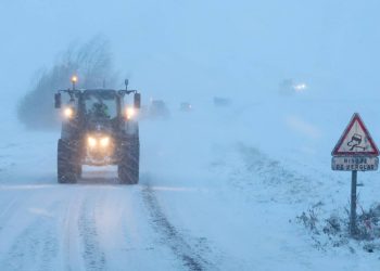 أوروبا الغربية تستعد لموجة جديدة من الثلوج والجليد