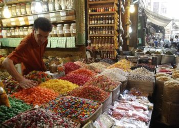 فاتورة واردات سوريا تضعف الاقتصاد وسط مطالب بدعم الإنتاج