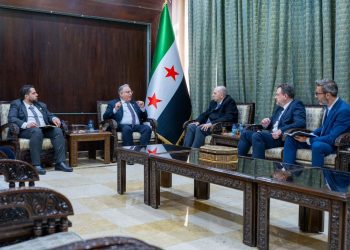 وزيرا المالية والإسكان يبحثان مع إدارة بنك قطر الوطني في سوريا برامج التمويل لمشاريع الإسكان 