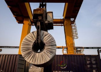 الاتحاد الأوروبي يبدأ تطبيق ضريبة حدود الكربون رغم المعارضة الشديدة