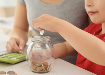 كيف تتحدث إلى أطفالك عن المال؟