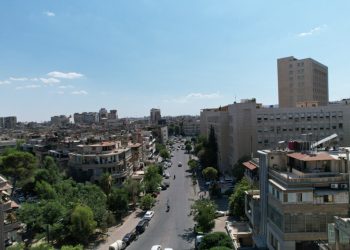 تحويل الشركات الحكومية إلى مساهمة عامة.. فرصة للإصلاح أم مخاطرة؟