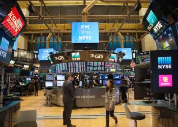 حصاد 2025.. الرابحون والخاسرون بأسواق السلع والعملات