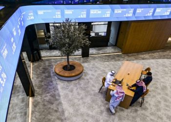 86474 حساباً جديداً في سوق دبي المالي 2025