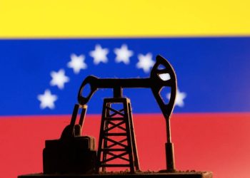 فنزويلا تتوقع ارتفاع الاستثمارات في مجال النفط بنسبة 55%