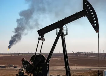 سوريا: هيئة الطاقة تبدأ أعمالها في حقول النفط بدير الزور