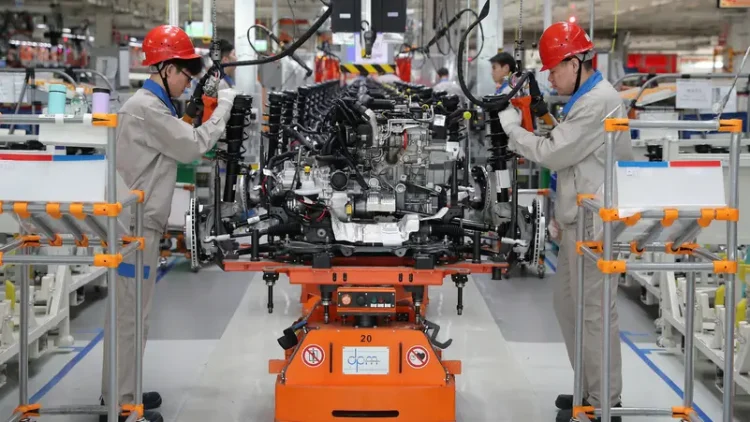 مصنع في الصين