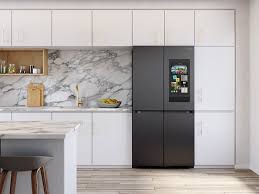 سامسونج تزيد ذكاء ثلاجاتها: الأوامر الصوتية ستفتح وتغلق باب الثلاجة