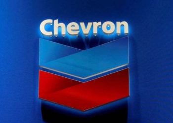 أمريكا تسمح لشركات نفط كبرى بالعمل في فنزويلا