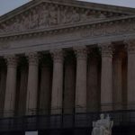 حكومات وشركات عالمية تراجع تداعيات تقلبات الرسوم الجمركية الأمريكية الأخيرة