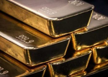 الذهب يرتفع بأكثر من 1% وسط توترات جيوسياسية واقتصادية