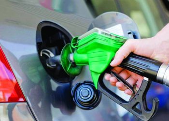 تخفيض أسعار الوقود في الإمارات خلال شباط