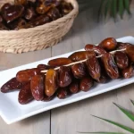 التمر.. بطارية الطوارئ التي أوصى بها النبي وكشف العلم سرها- فيديو
