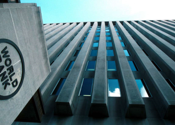 الطبقة الوسطى في عصر منصات العمل .. صعود جديد أم هشاشة اقتصادية؟