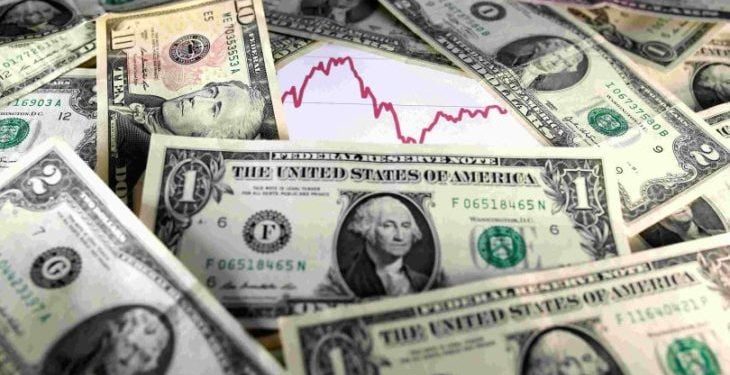 الدولار مستقر والين يتذبذب قبل الانتخابات اليابانية