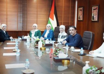 مباحثات سورية – أردنية حول تعزيز دور المرأة في القطاع الصناعي