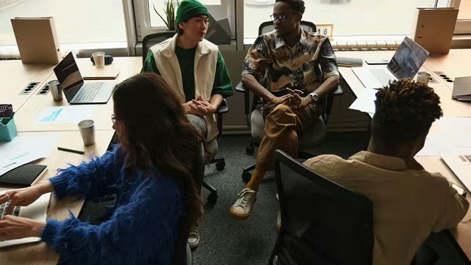 جيل زد ومستقبل العمل: هادف .. رقمي .. مرن