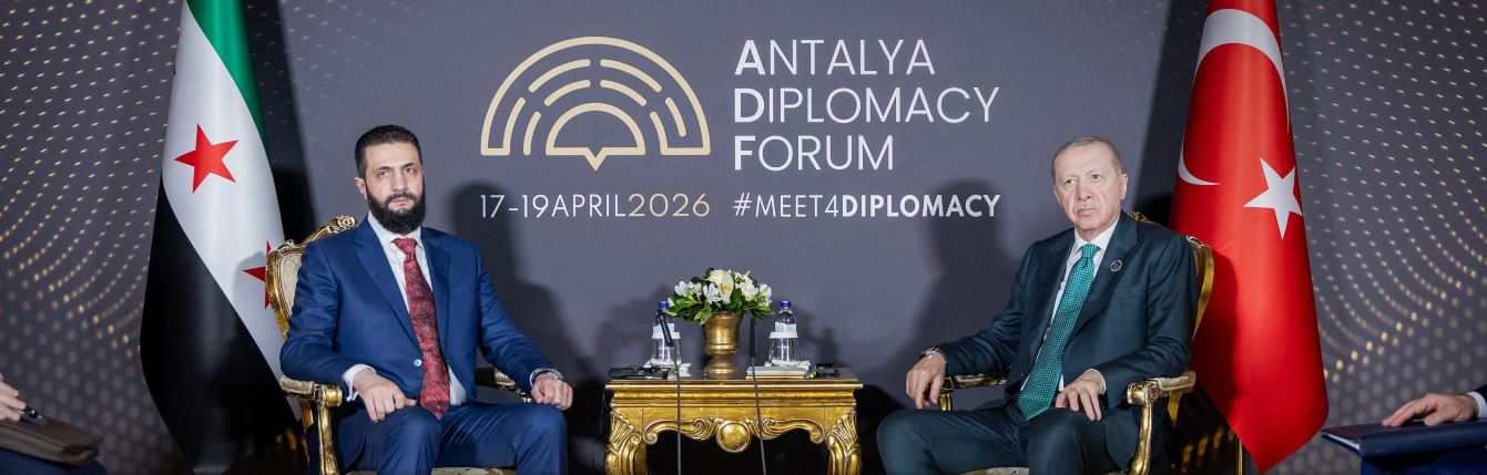 الرئيس الشرع يبحث مع نظيره التركي تعزيز العلاقات الثنائية بين البلدين