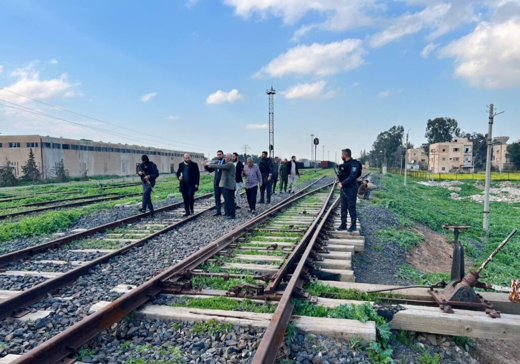 الربط السككي عبر سوريا.. بديل استراتيجي لممرات بحرية مضطربة