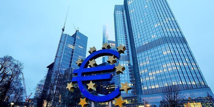 انكماش اقتصاد منطقة اليورو وبريطانيا تحت وطأة تداعيات الحرب