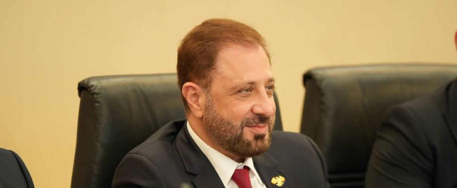 تقدم في إجراءات رفع الحظر المفروض على الرحلات الجوية بين سوريا وألمانيا