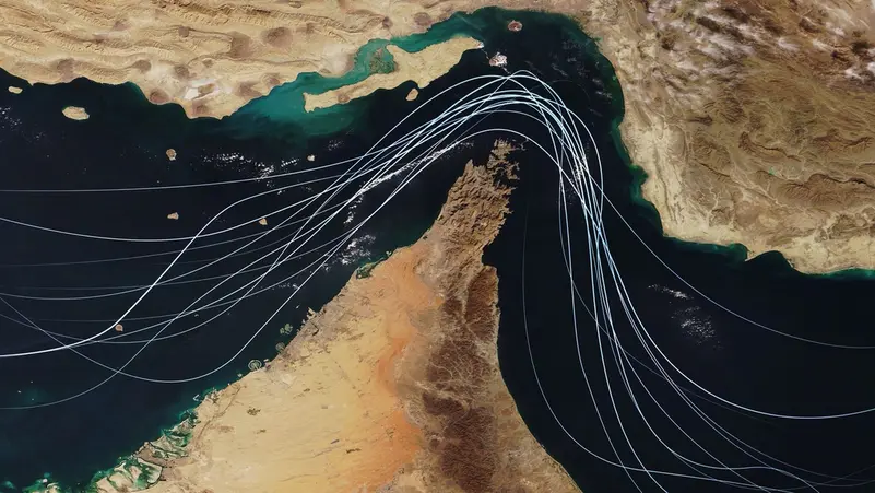 80 لغماً تعيق استئناف الملاحة في مضيق هرمز