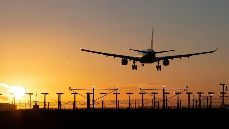 رؤساء شركات الطيران يناقشون أزمة الوقود وارتفاع التكاليف في قمة ريو