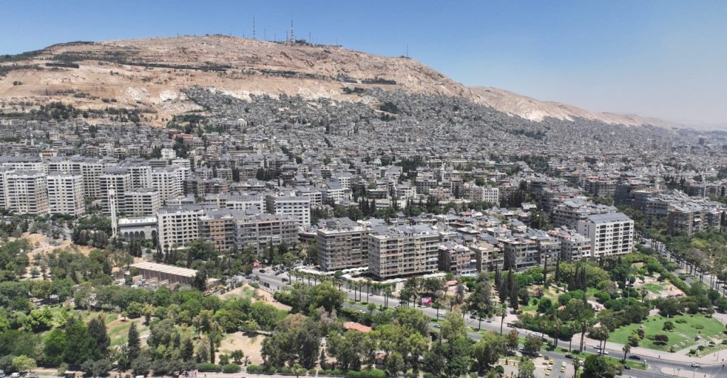 وسط تباطؤ الاقتصاد العالمي.. ما رهانات سوريا للنمو؟