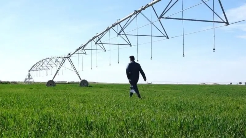 العراق يتعاقد مع شركات عالمية لتوفير منظومات الري الحديثة