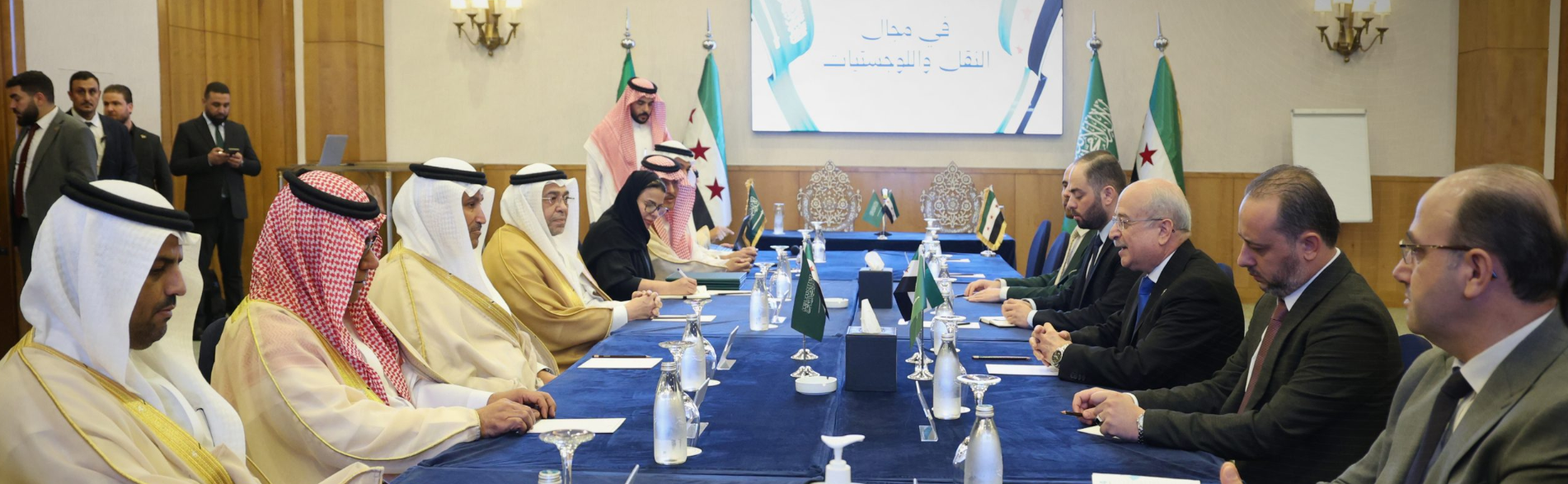 سوريا والسعودية تبحثان تعزيز التعاون في قطاع النقل والخدمات اللوجستية