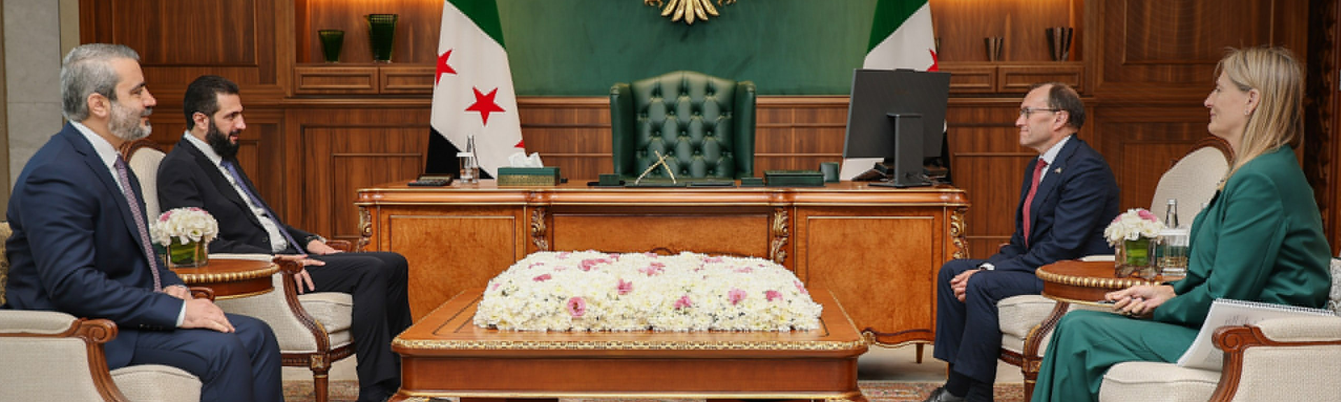 الرئيس الشرع يبحث مع وزير خارجية النرويج تعزيز العلاقات والقضايا المشتركة