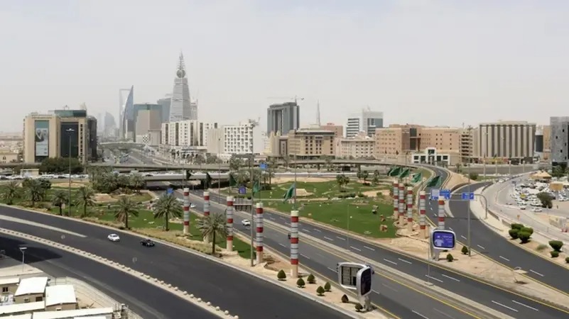 السعودية تعتمد نظام إيرادات الدولة الجديد.. حوافز للجهات ومكافآت للموظفين