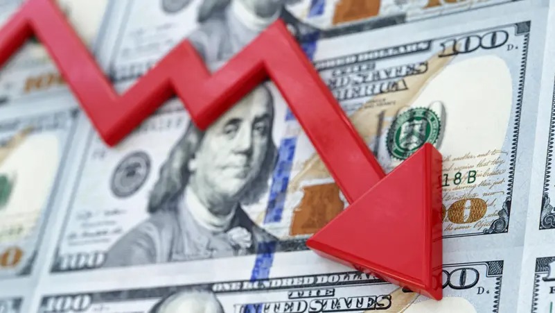 الدولار قرب قاع شهرين مع ترقب بيانات التضخم الأميركية