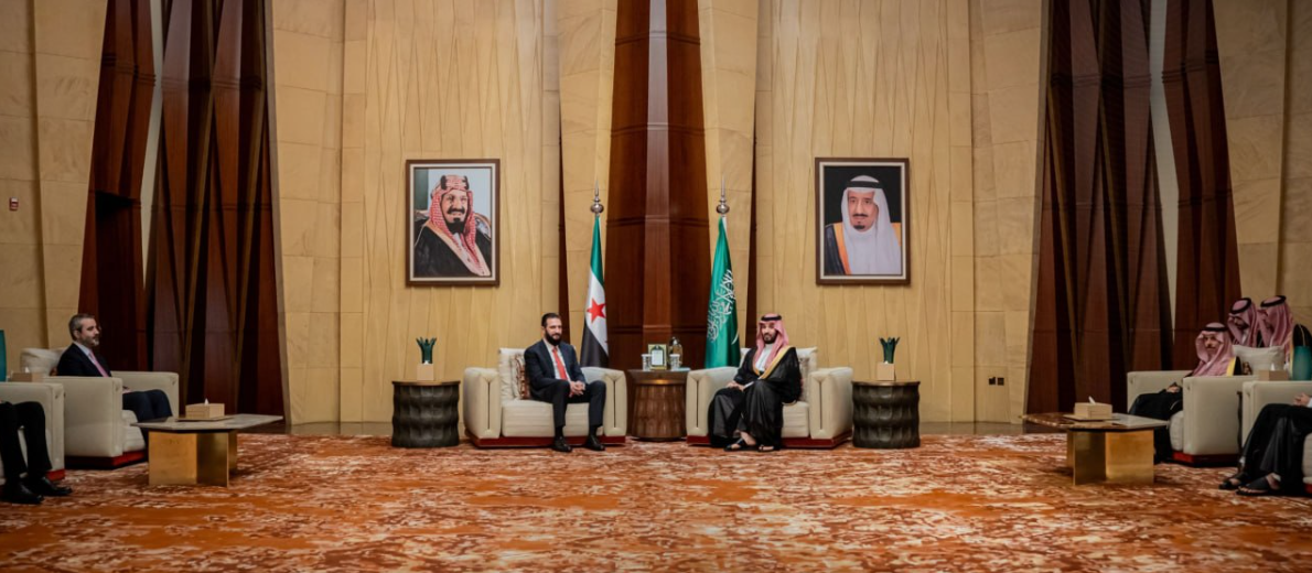 الرئيس الشرع يبحث مع ولي العهد السعودي علاقات التعاون ومستجدات الأوضاع ‏في المنطقة